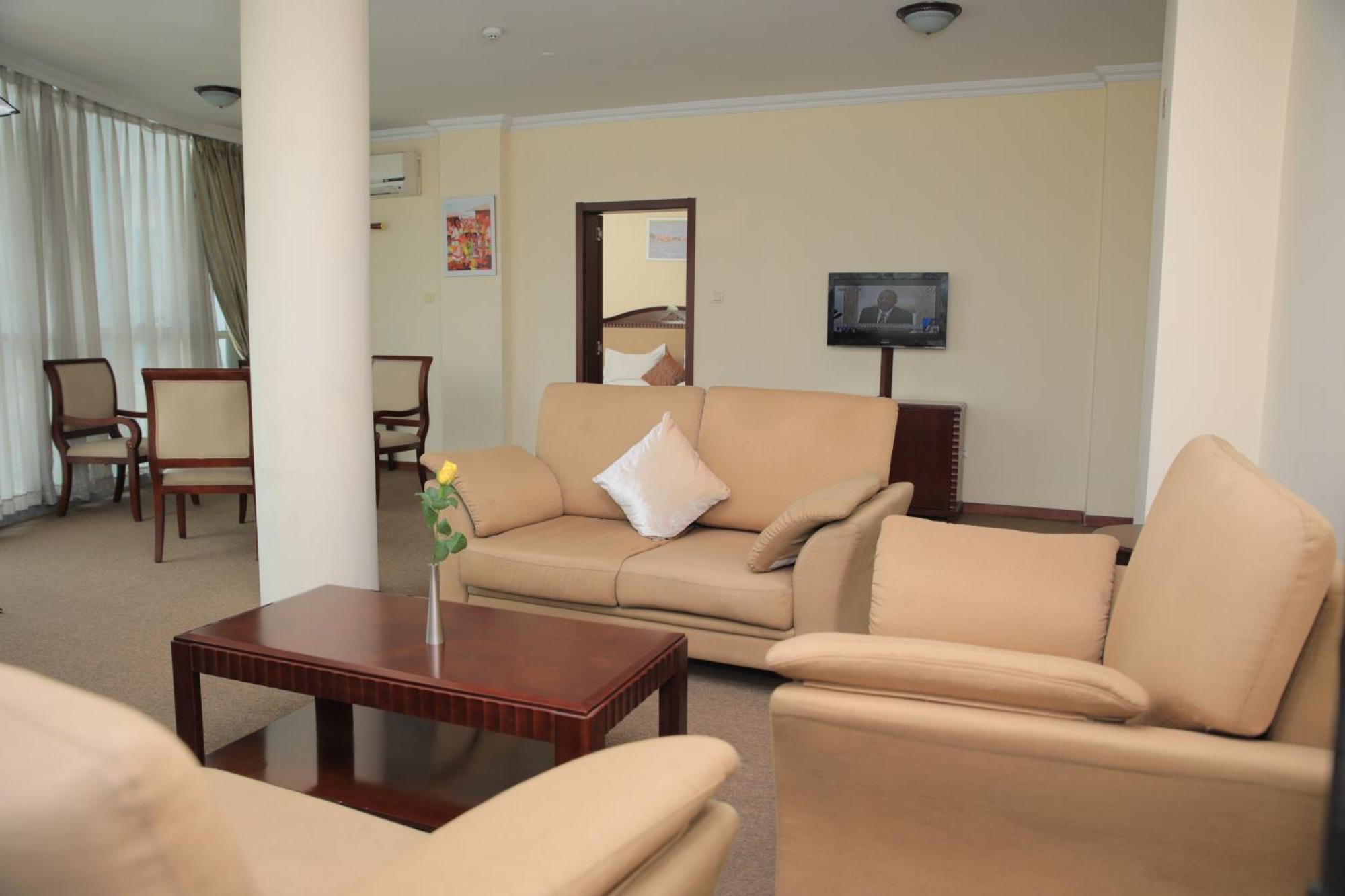 Debredamo Hotel Addis Ababa Exteriör bild